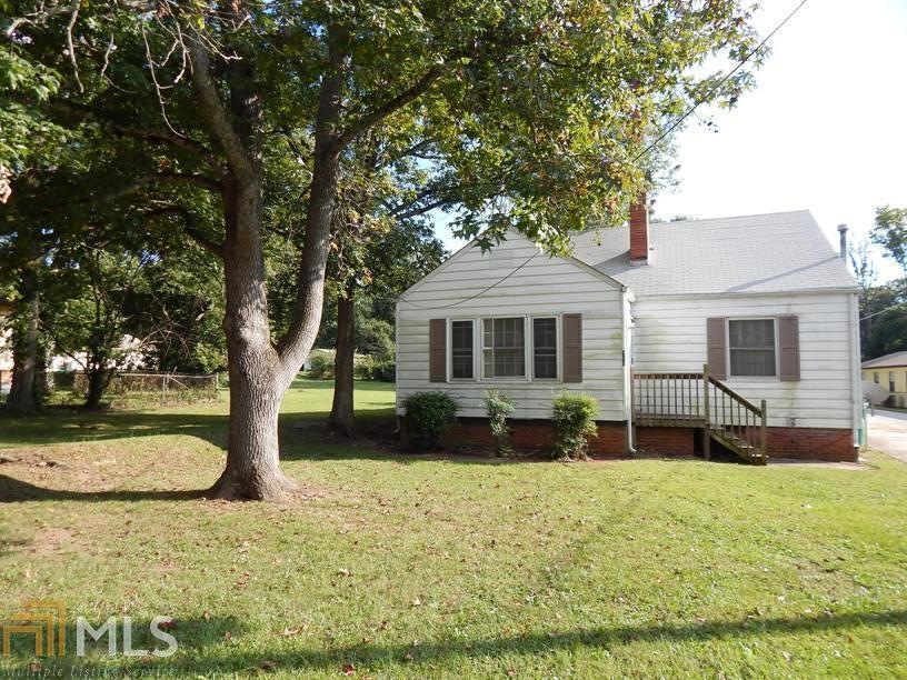 999 Forest Ave, Forest Park, GA 30297 - photo 1