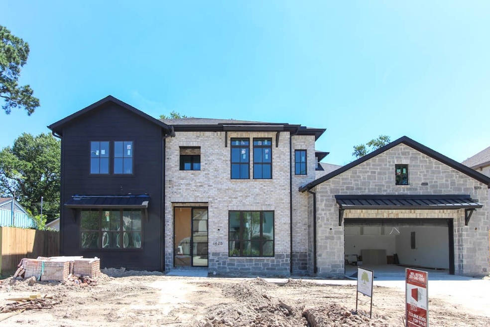 1426 Pine Chase Dr, Houston, TX 77055 - photo 1