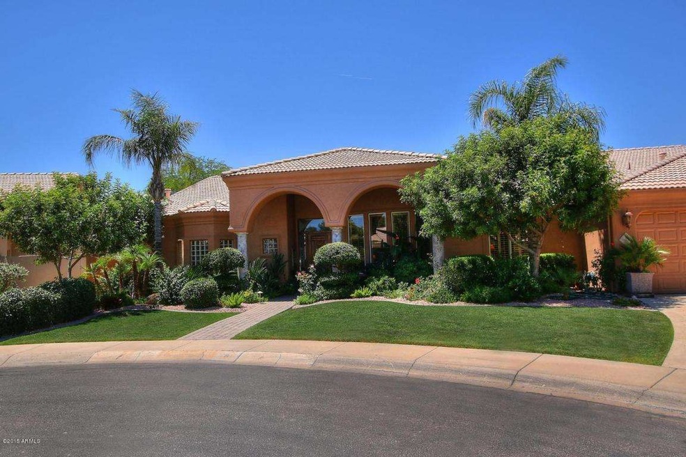 9429 E Shangri La Rd-large-002-Front Vie