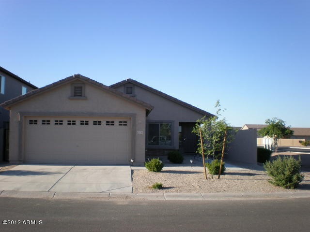 Corner Lot!