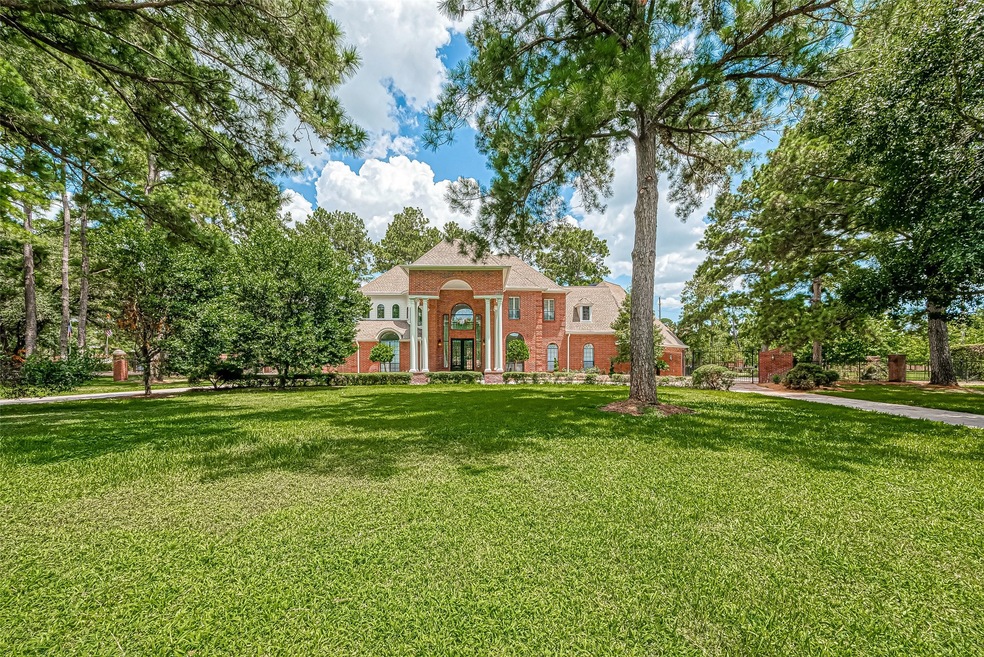 Welcome to 12719 Wondering Forest Drive