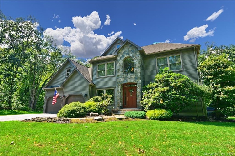 97 Center Rd, Woodstock, CT 06281 - photo 1