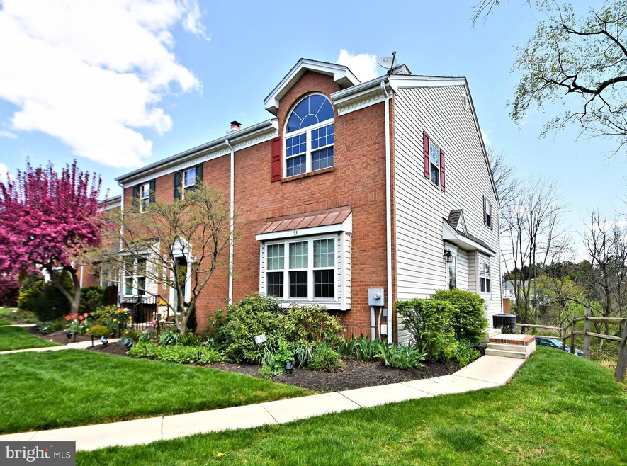 53 Amberly Ct, Boyertown, PA 19512 - photo 1