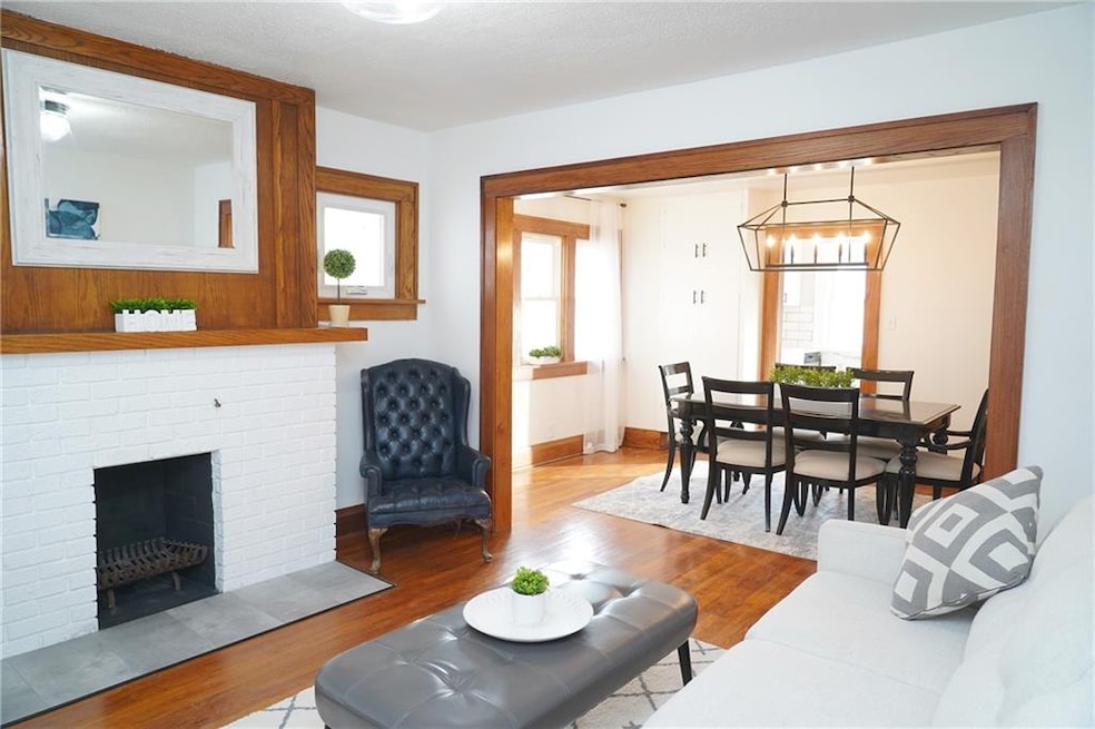 734 34th St, Des Moines, IA 50312 - photo 1