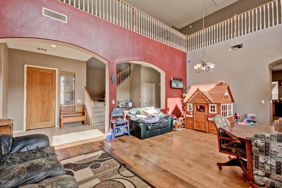 Entry/Formal Living & Dining