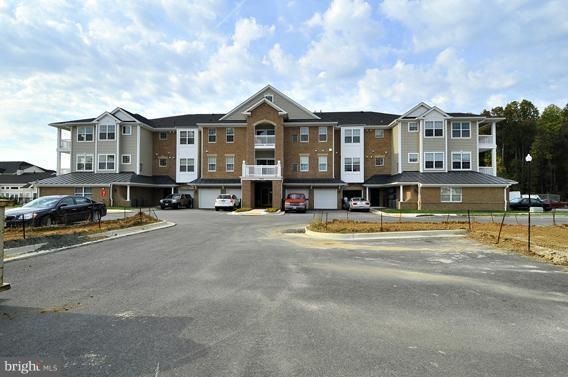 1405 Wigeon Way unit 204, Gambrills, MD 21054 - photo 1