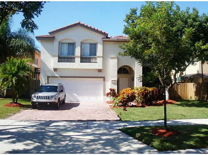 4792 NW 109th Passage, Doral, FL 33178 - photo 1