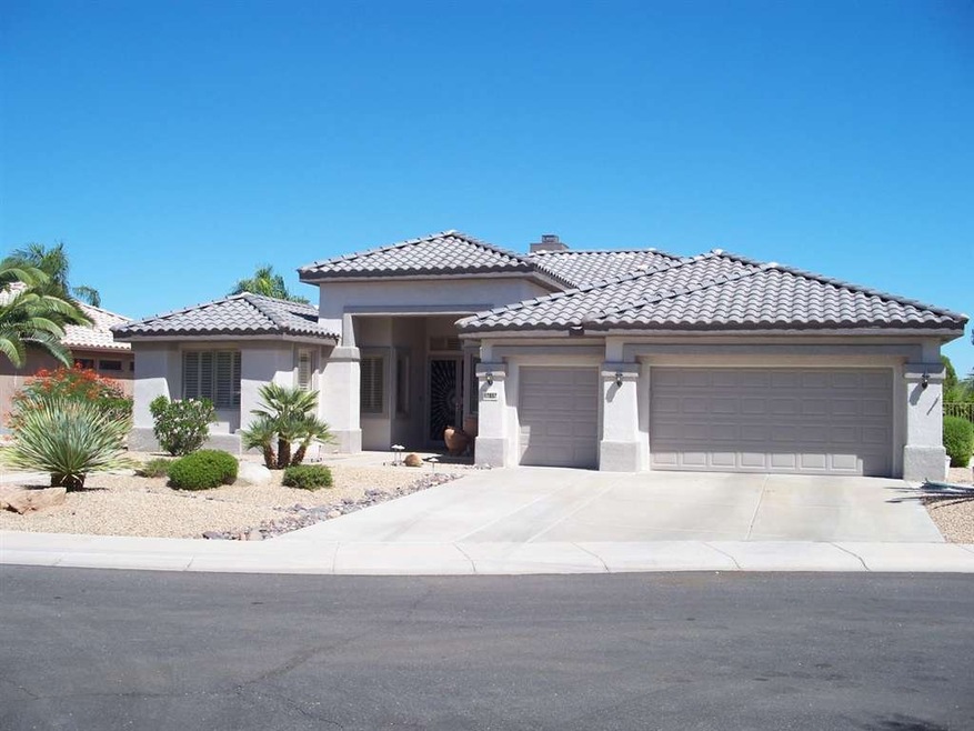 Rosewood model with 2.5 car garage
