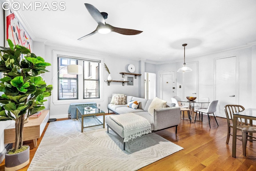 170 E 94th St unit 3-G, New York, NY 10128 - photo 1