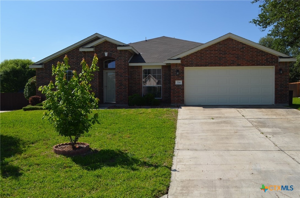 314 Crowfoot Dr, Harker Heights, TX 76548 - photo 1
