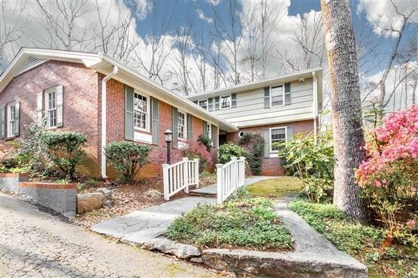 CHARMING ENTRYWAY TO THIS FABULOUS HOME