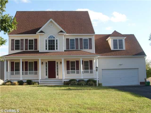 Exterior Front - Country porch across front