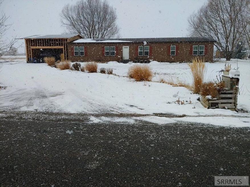 879 W 150 N, Blackfoot, ID 83221 - photo 1