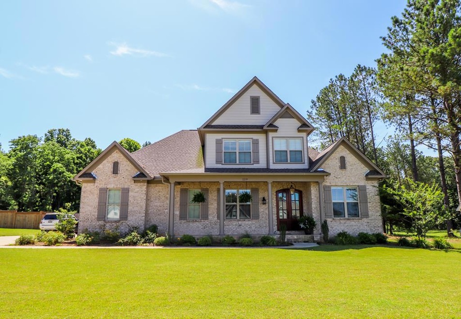 129 Downing St, Oxford, MS 38655 - photo 1