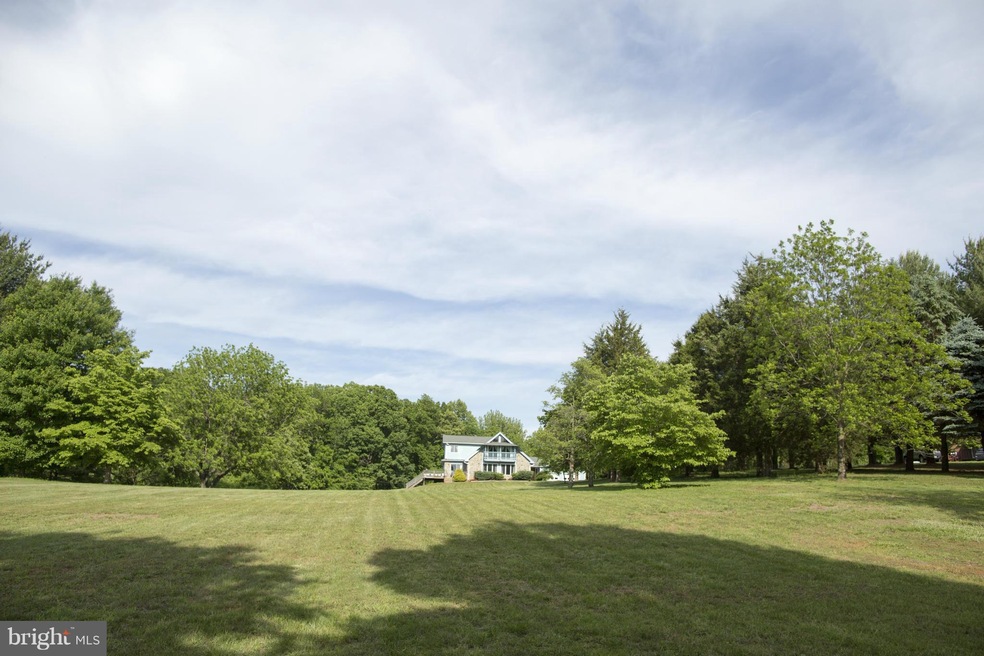 9527 Foxville Rd, Warrenton, VA 20186 - photo 1