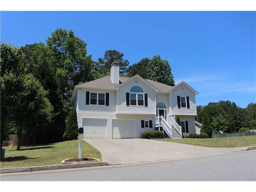 Beautiful Split Foyer Home on Cul-De-Sac
