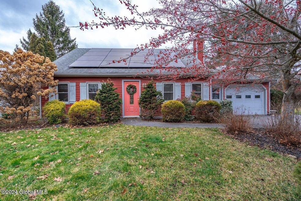 209 Parkland Ave, Schenectady, NY 12302 - photo 1