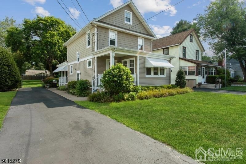 160 Stout Ave unit 1, Middlesex, NJ 08846 - photo 1