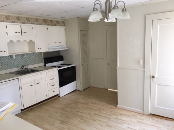 259 Main St unit 1W, Rutland, MA 01543 - photo 1