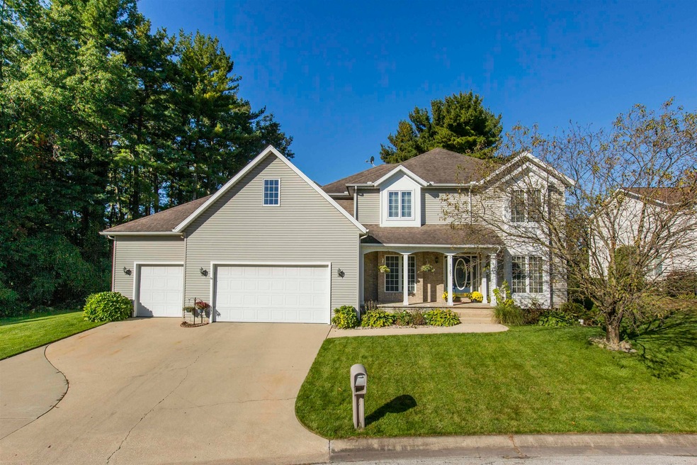 57205 Pine View Dr, South Bend, IN 46619 - photo 1