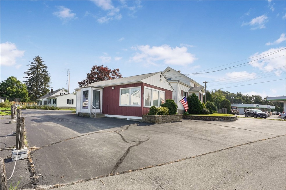 592 State Rd unit 594, Westport, MA 02790 - photo 1