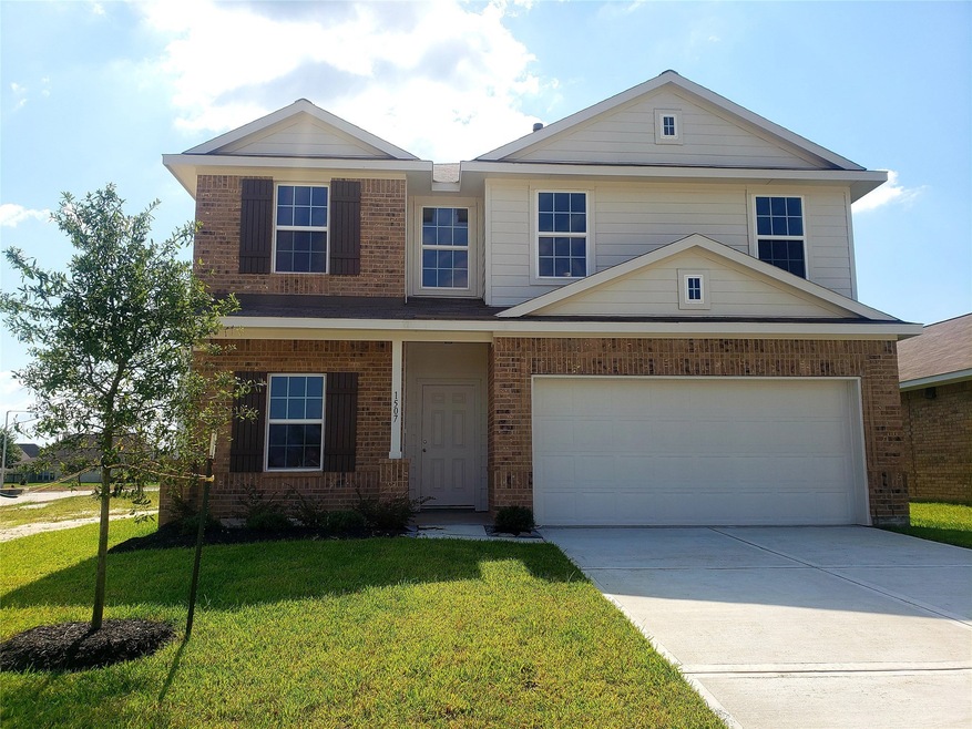 1507 Shannon St, Alvin, TX 77511 - photo 1