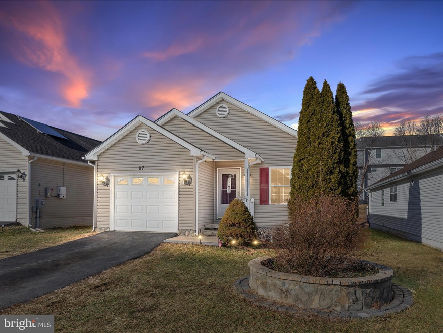 87 Peter Rabbit Dr, Ranson, WV 25438 - photo 1