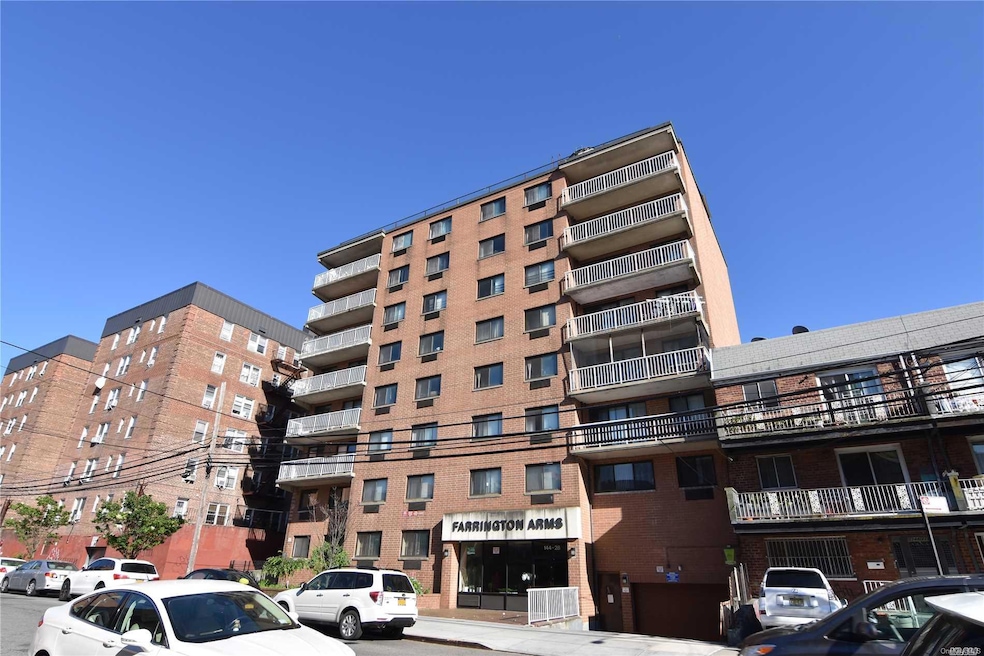 144-28 Barclay Ave unit 7C, Flushing, NY 11355 - photo 1