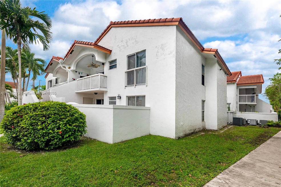 7611 SW 153rd Ct unit 105, Miami, FL 33193 - photo 1