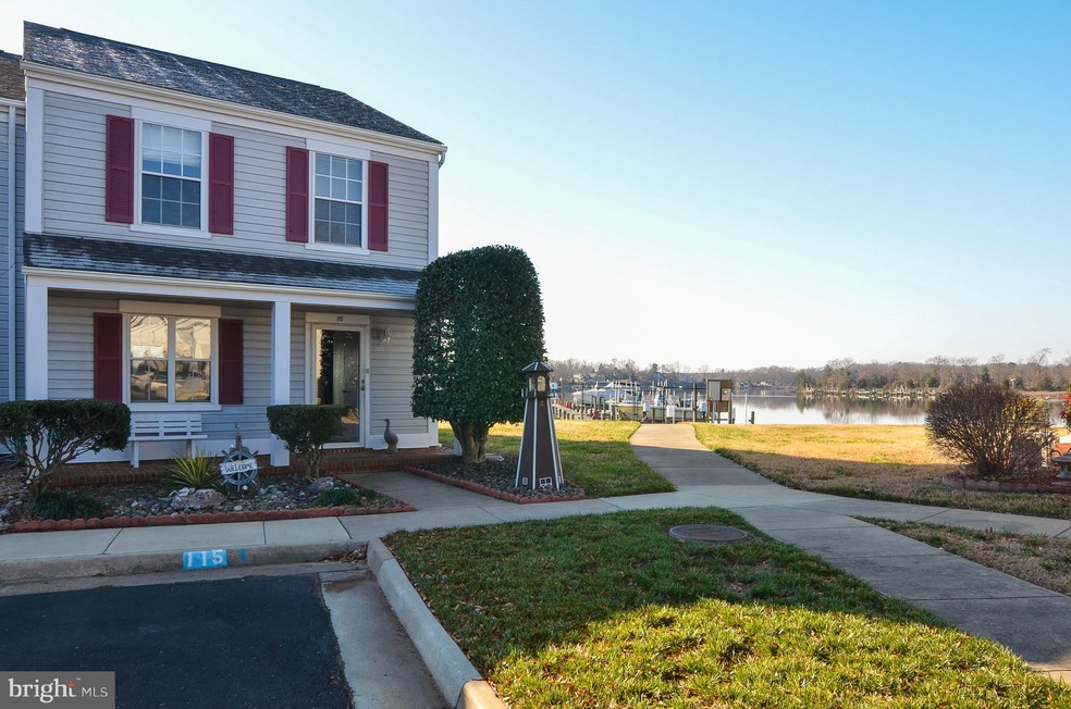 115 Lynnhaven Ct, Colonial Beach, VA 22443 - photo 1