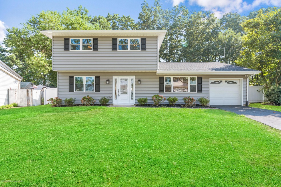 41 Briscoe Terrace, Hazlet, NJ 07730 - photo 1