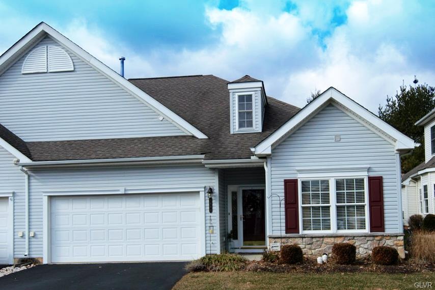 2669 Terrwood Dr W, Macungie, PA 18062 - photo 1