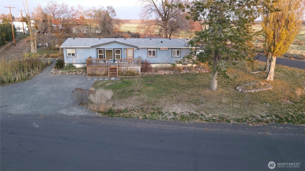 37585 Western Ave NE, Coulee City, WA 99115 - photo 1