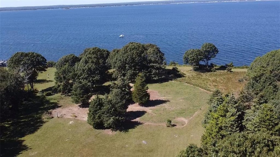 1261 N Main Rd, Jamestown, RI 02835 - photo 1