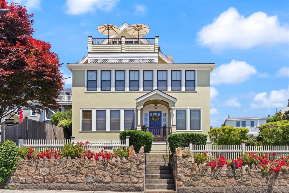 150 Prospect St unit 3, Gloucester, MA 01930 - photo 1