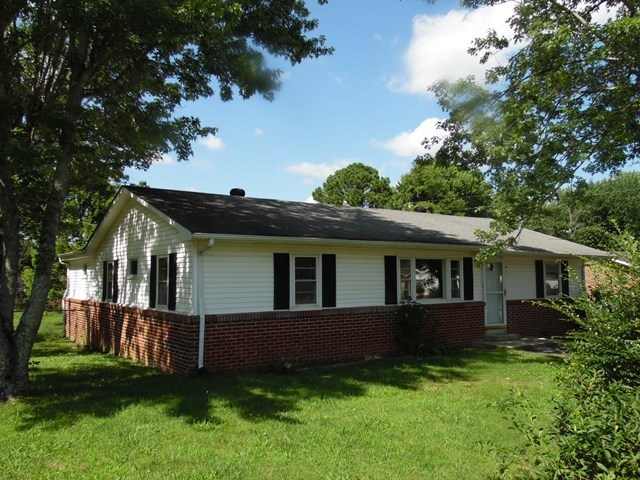 158 Cooper Rd, Cookeville, TN 38506 - photo 1