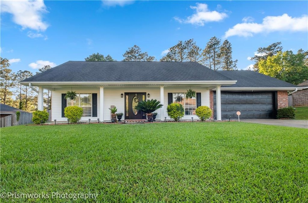 130 Pinewood Ave, Pineville, LA 71360 - photo 1