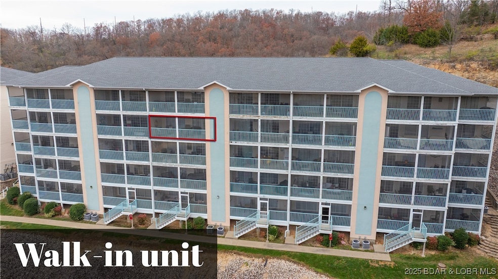 315 Highland Shores Dr unit 4D, Lake Ozark, MO 65049 - photo 1