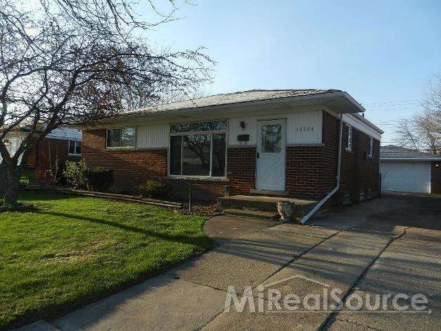 15724 Flanagan St, Roseville, MI 48066 - photo 1
