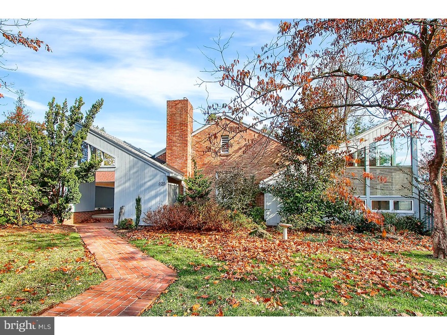 125 Reading Blvd, Reading, PA 19610 - photo 1