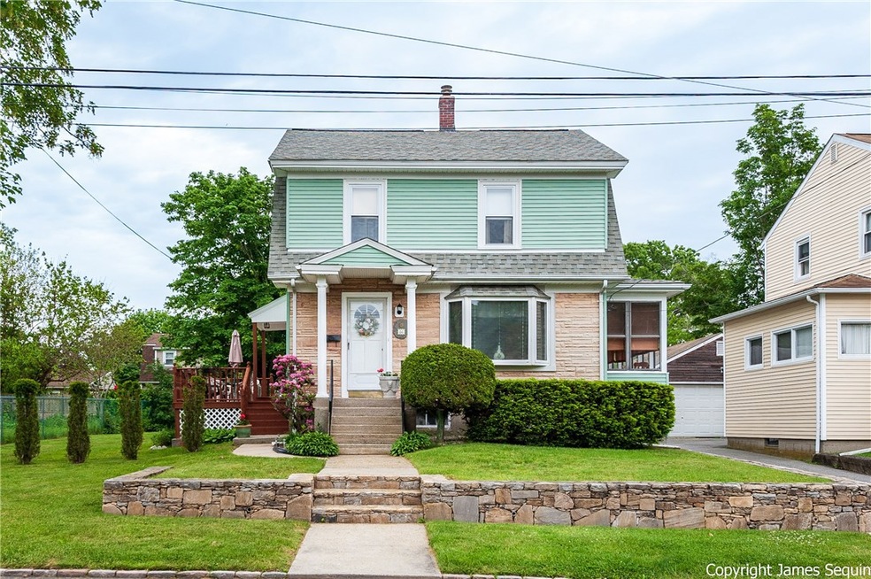 86 Sweetbriar Ave, Riverside, RI 02915 - photo 1