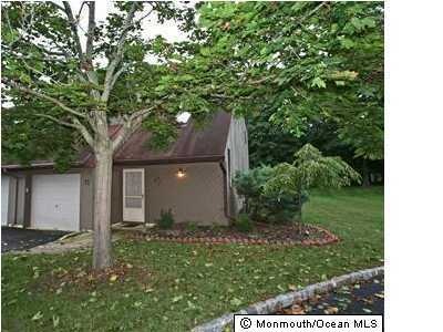 77 Wigwam Ln, Tinton Falls, NJ 07724 - photo 1