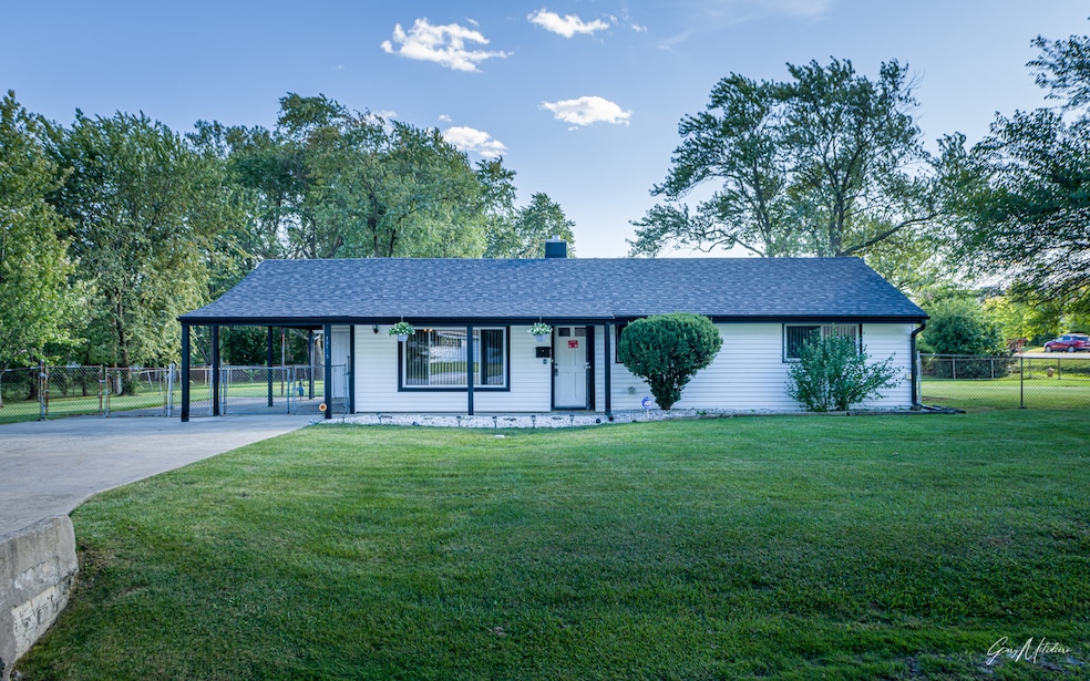 18105 Cicero Ave, Country Club Hills, IL 60478 - photo 1