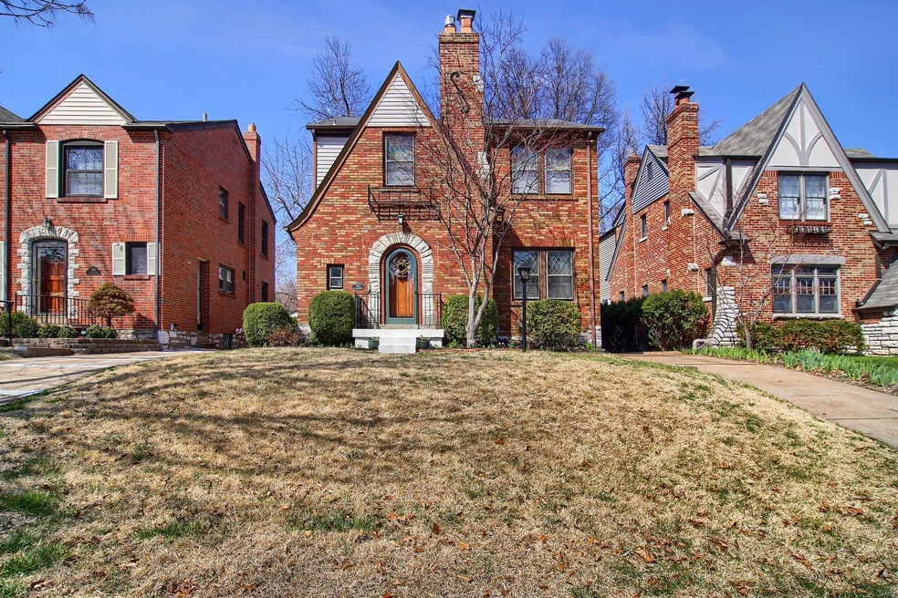 Quintessential University home