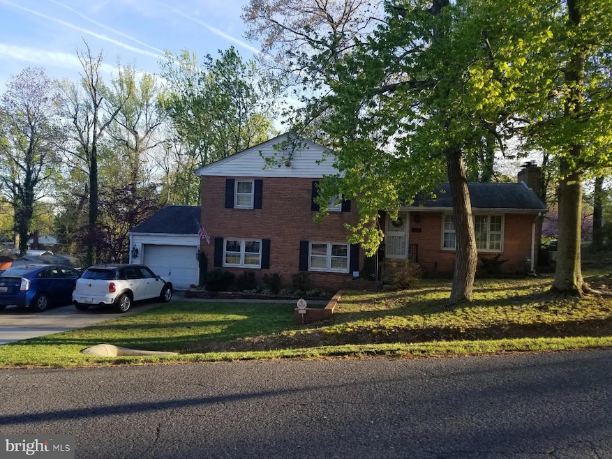 5300 Ludlow Dr, Temple Hills, MD 20748 - photo 1