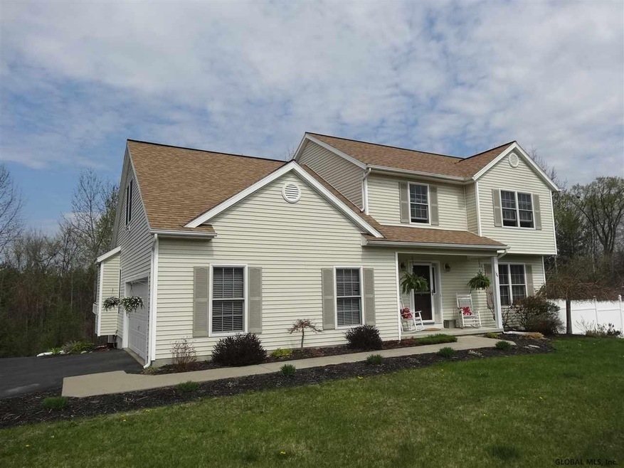 184 Droms Rd, Schenectady, NY 12302 - photo 1