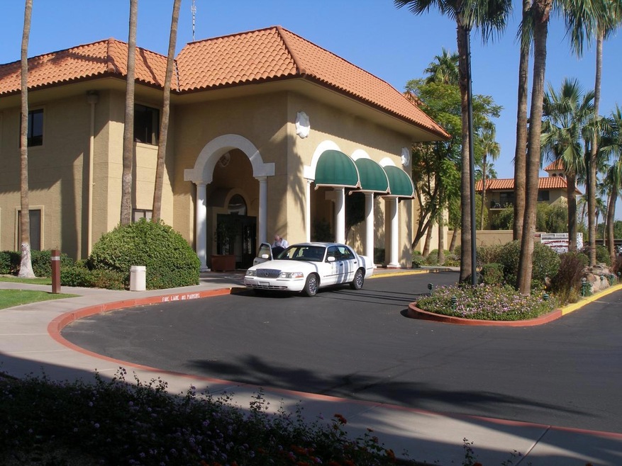 El Dorado Entrance