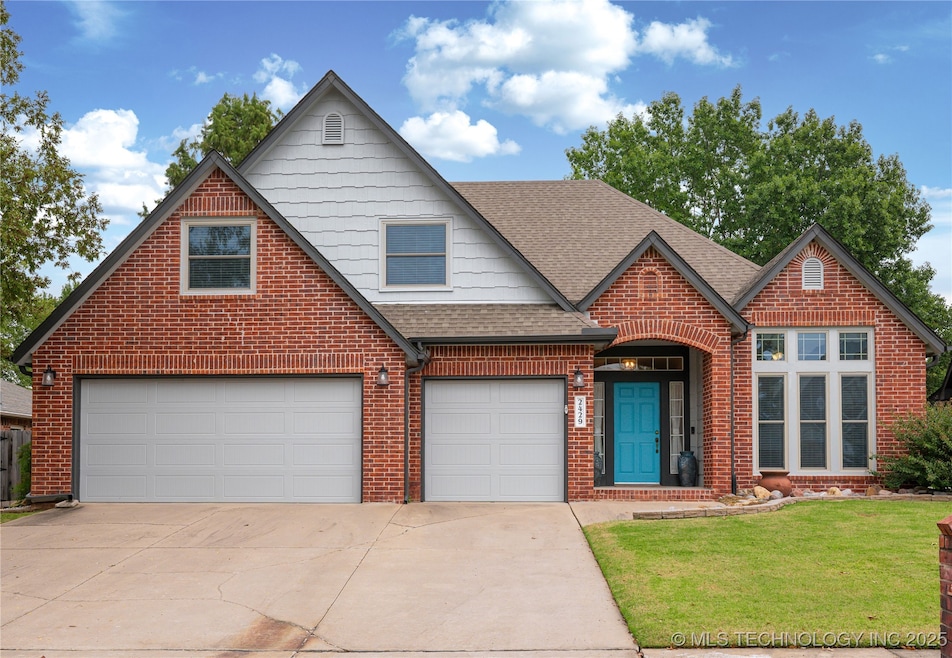 2429 S Umbrella Ave, Broken Arrow, OK 74012 - photo 1