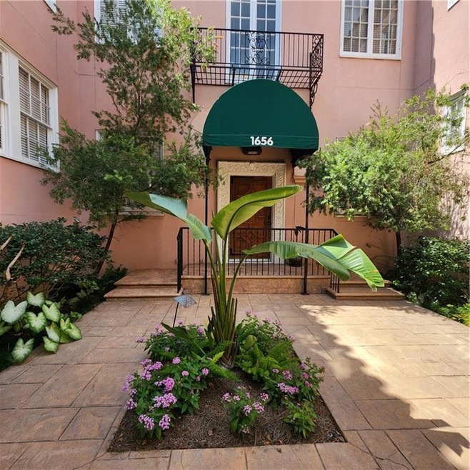 1656 Joseph St unit E, New Orleans, LA 70115 - photo 1