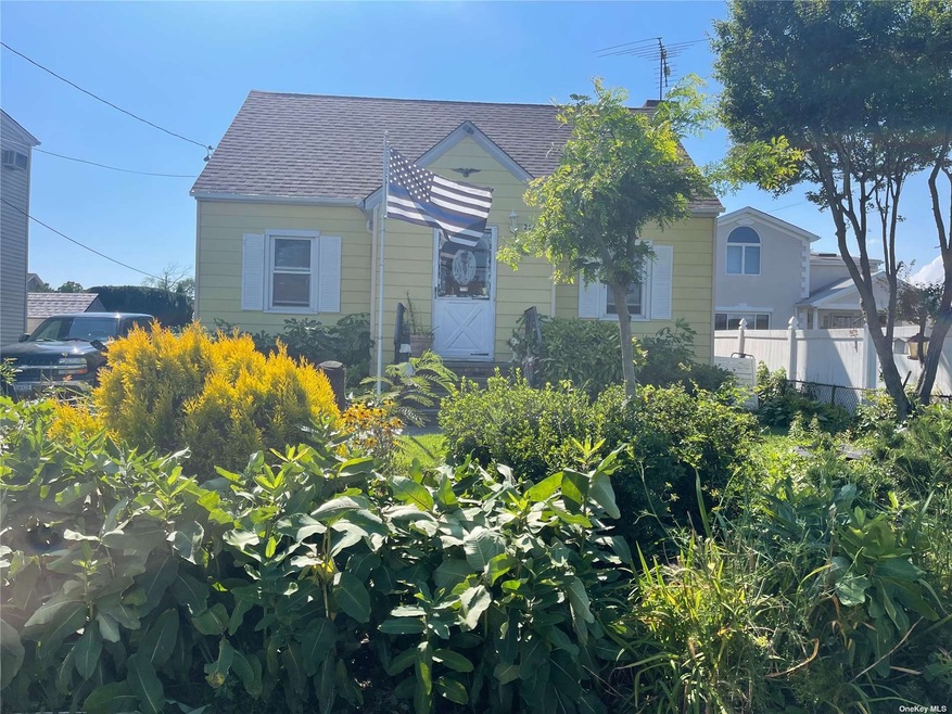 Sold $490,000 • Co-Listing Agent